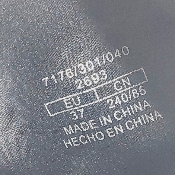 Zara Black Leather Round Toe Low Heel Pull On Ankle Boots V488 - Picture 10 of 13